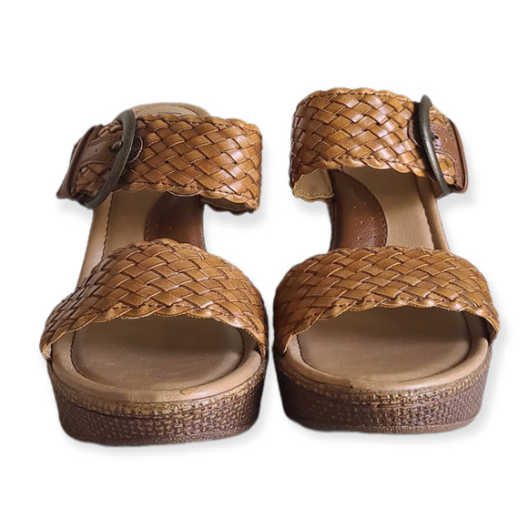 Born of Concept Wedge Sandals Faux Woven Leather w/ Buckle Size 8 M - Picture 5 of 9